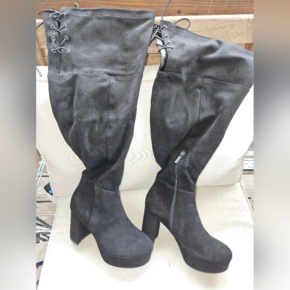 New Black Suede Women's Knee-High Boots - 7WW